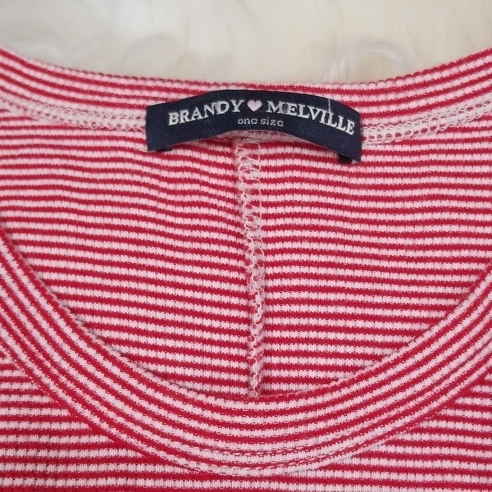 Brandy Melville Ribbed Tank - Picture 5 of 8
